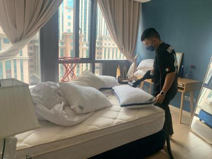 Star Suites @ KLCC superb facility rooftop pool - image 26