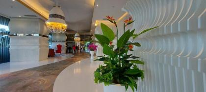 Arte Mont@Kiara w 2 Bedroom & Club House - image 9