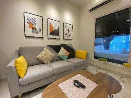 Alluring 1BR Suite @ ARTE MTKIARA/FREE1PARKING/ - image 20