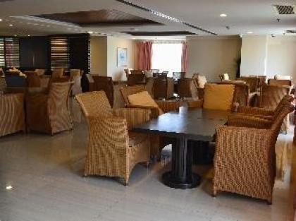 Raintree Resort suites at Bandar Sunway - image 18