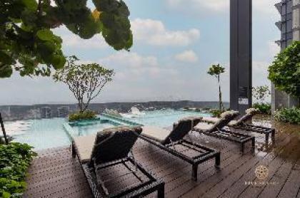 Viia Residences @ KL Eco City #2BR - image 3