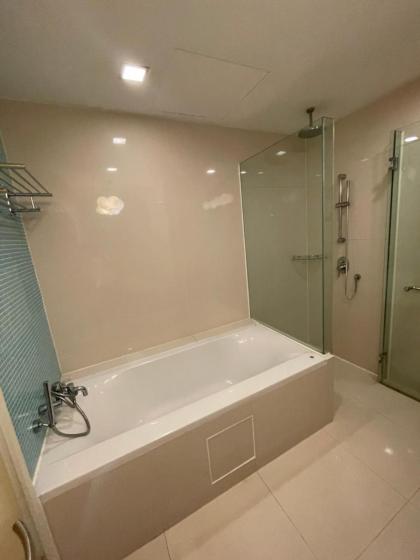 Cormar Suites Jalan Perak - image 13