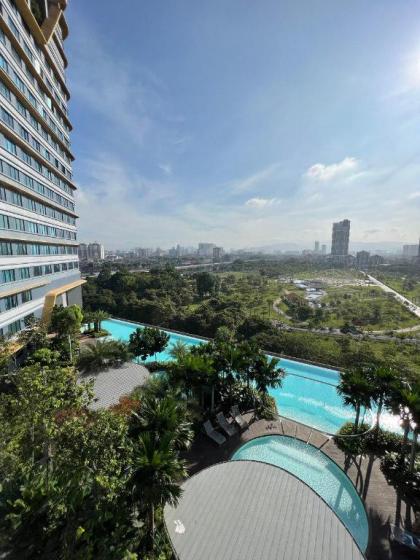 Sunway Velocity #3BR (CHERAS) Nice Pool View 