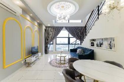 NEW! 2BR Duplex Arte Mont Kiara 4 pax 