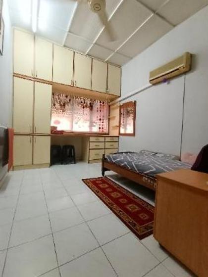 RR Homestay (Muslim Only) - image 13