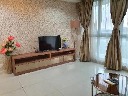 Regalia Suites - Family Three Bedrooms Apartment - image 13