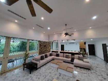 Bukit Tunku Villa:Pool/KTV/Gathering/Party - image 11