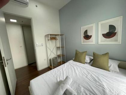 Chic 2BR @ Cheras  Netflix  100Mbps Wifi - image 15