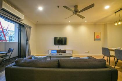 Spacious 2BR @ HPKL Netflix  100Mbps Wifi  - image 7