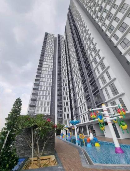 Newly Build Modern Unit-KL Sg Besi Chan Sow Lin - image 6