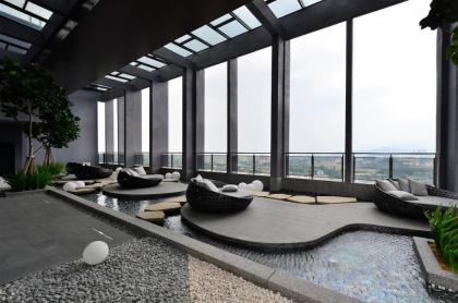 KLCC 1BR 2P Premium Suite Infinity Pool ??? ?????? - image 13