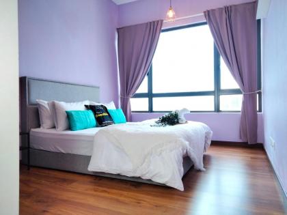 4 Bedroom Resort Suites Residence old klang road - image 26