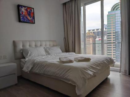 KLCC  Premium Queen bed  Ceylon Hill suites #05 - image 4