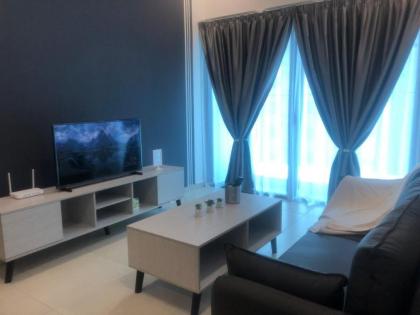 Reizz Jln Ampang Minimalist 2 Bedrooms with Pool - image 12