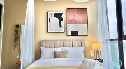 Scarletz Suites KLCC by Mykey Global - image 26