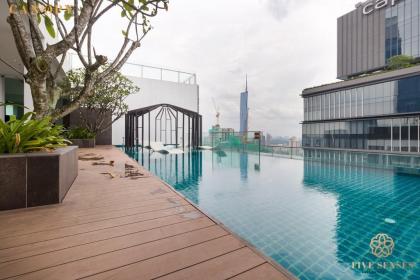 Perfect Stay 1Bedroom at Tribeca by Five Senses - image 4