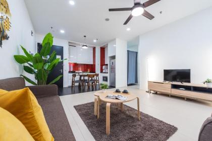 Netflix 1-5Pax Family suite @Arcoris Mont Kiara - image 22