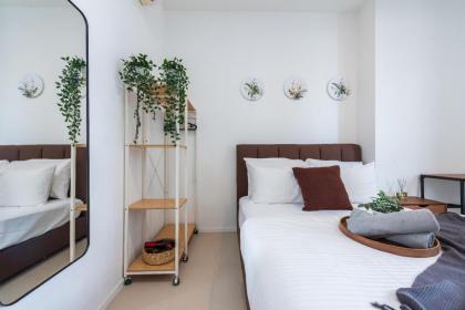 Netflix 1-5Pax Family suite @Arcoris Mont Kiara - image 28