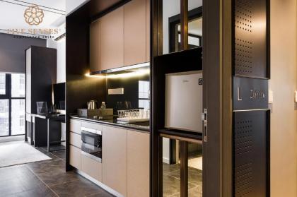 KL Spacious Lifestyles suite by Five Senses #DE - image 5