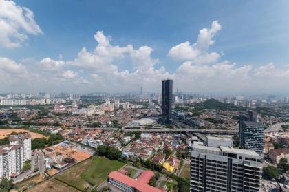 Eko Cheras 3 pax by Feel Home Above Mall - image 6