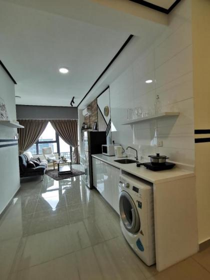 Arte Plus Executive Suite by Loft Signature - image 22