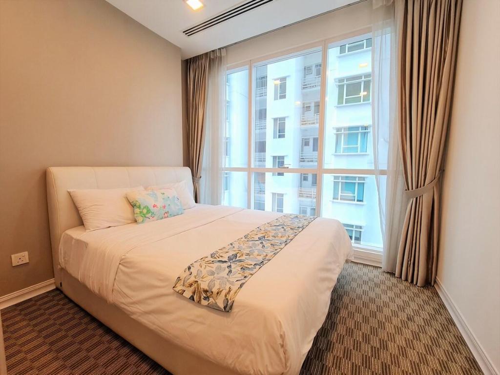 Wonderful 2Br Apartment  @KLCC Walk to KLCC & LRT - image 3