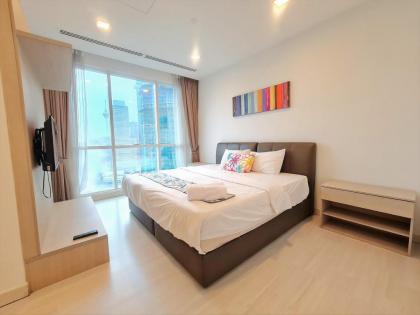 Glorious* 2Br Apartment @KLCC Walk to KLCC & LRT - image 8