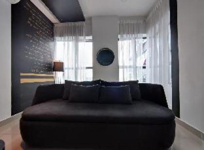 Awesomestay 3bedroom Suite @ Arte Plus Ampang - image 9