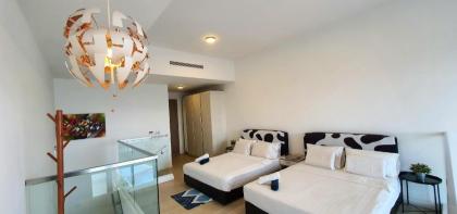 Modern spacious Duplex/Loft Lake View M City - image 24