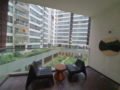 regalia suites - image 4