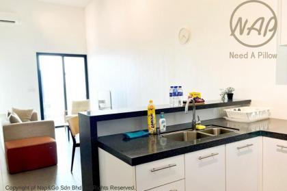 KEN BangsarLRT Cozy unit 5px Freeparking netflix - image 29