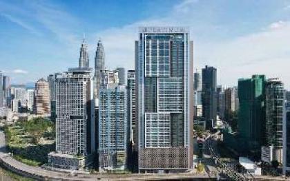 KL Platinum Suites by SNC - image 1