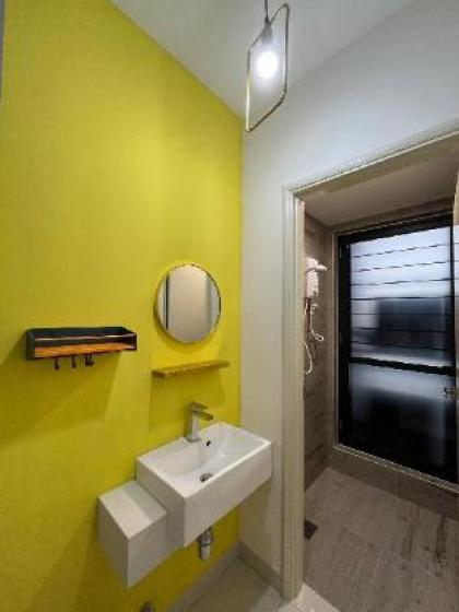 Vibrant 1BR Suite/MITEC/1Freeparking/Arte - image 3