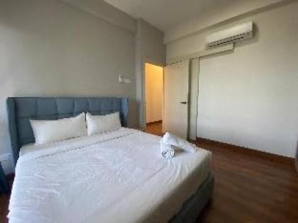 Comforting 2BR Duplex @ Arte Mont Kiara - image 5