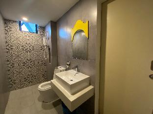 Duplex Unit 2BR @Arte Mont Kiara - image 2