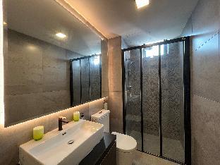 Duplex with Balcony  2bedroom @Arte Mont Kiara - image 2