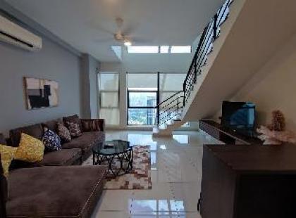 Nicely 2BR Duplex/Jacuzzi/Pool @Arte Mont Kiara - image 11