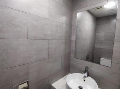 Deluxe Couple 1BR Suite @ Arte Mont Kiara - image 2