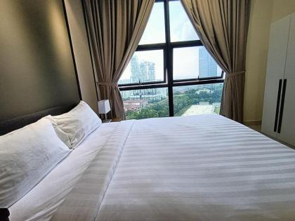 Deluxe Couple 1BR Suite @ Arte Mont Kiara - image 7