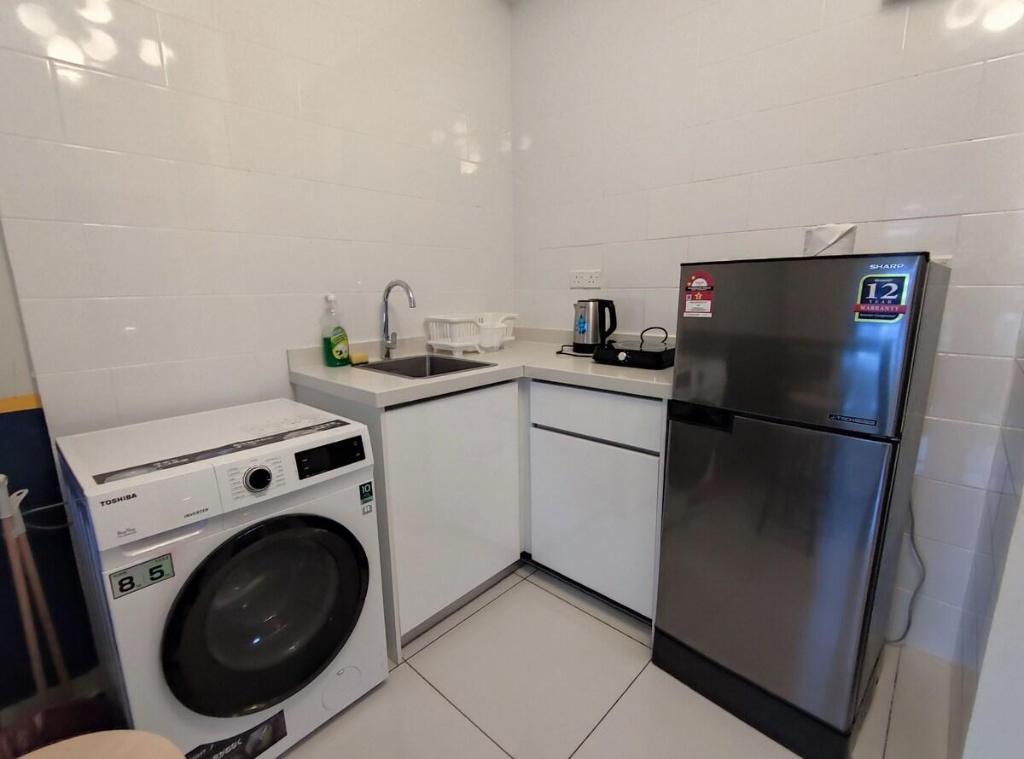 Stunning 1Br Suite @ Arte Mont Kiara - image 3