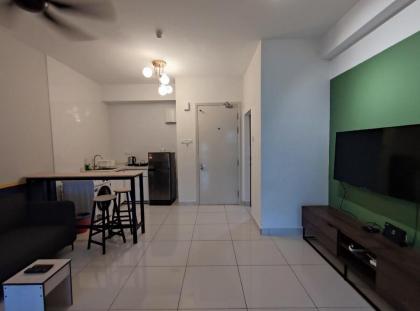 Stunning 1Br Suite @ Arte Mont Kiara - image 6