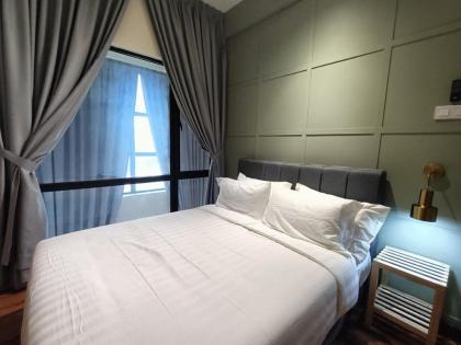 High Floor 2BR Duplex @ Arte Mont Kiara - image 25