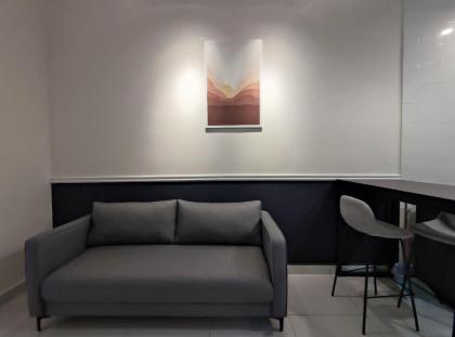 Preferred 1bedroom Suite @ Arte Mont Kiara - image 4