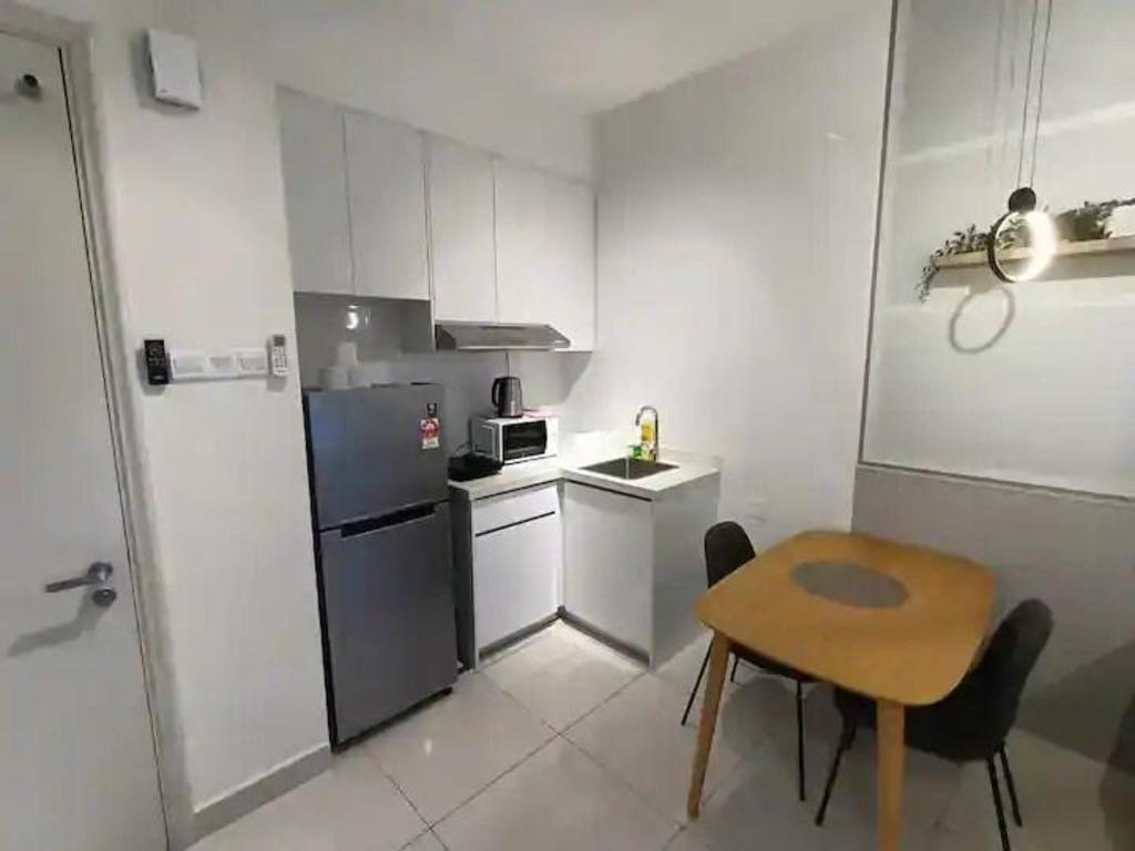 Homely 1 Bedroom Suites@ Arte Mont Kiara - image 5