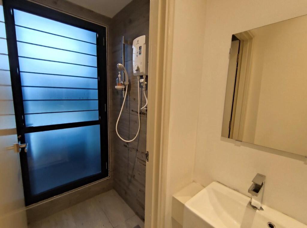Entire 1Bedroom Cozy Suite @Arte Mont Kiara - image 5