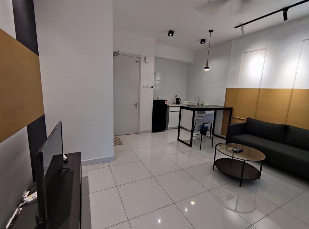 Entire 1Bedroom Cozy Suite @Arte Mont Kiara - image 6