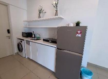 Breezy Blue 3bedroom Suite @ Arte Plus Ampang - image 12