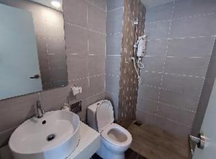 Breezy Blue 3bedroom Suite @ Arte Plus Ampang - image 14