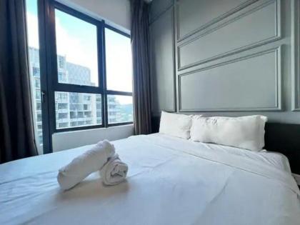 Lovely And Cozy 3BR Suite @Arte Plus Ampang - image 1