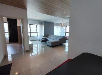 Magnificent 3Bedroom Suite @ Arte Plus Ampang - image 13